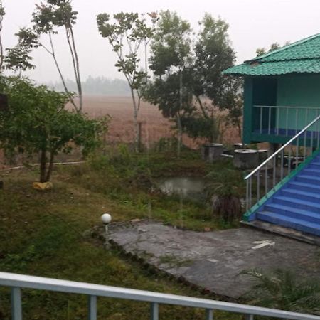 Banani Resort By Wb Inn Gosāba Exterior foto